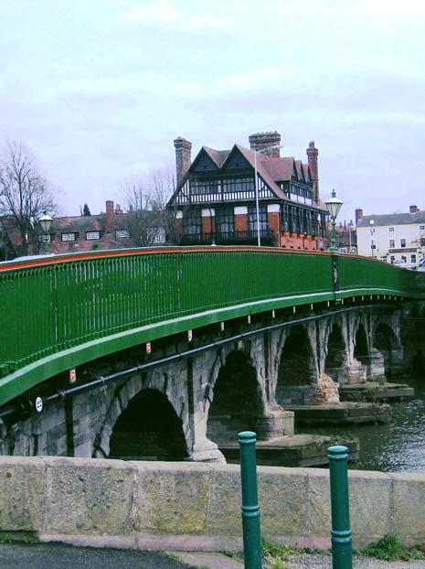 Bridge over River Trent